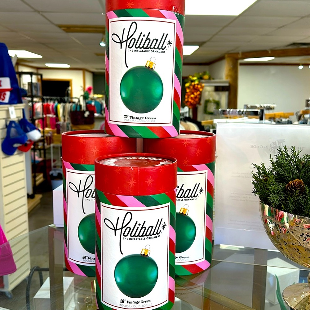Inflatable ornament